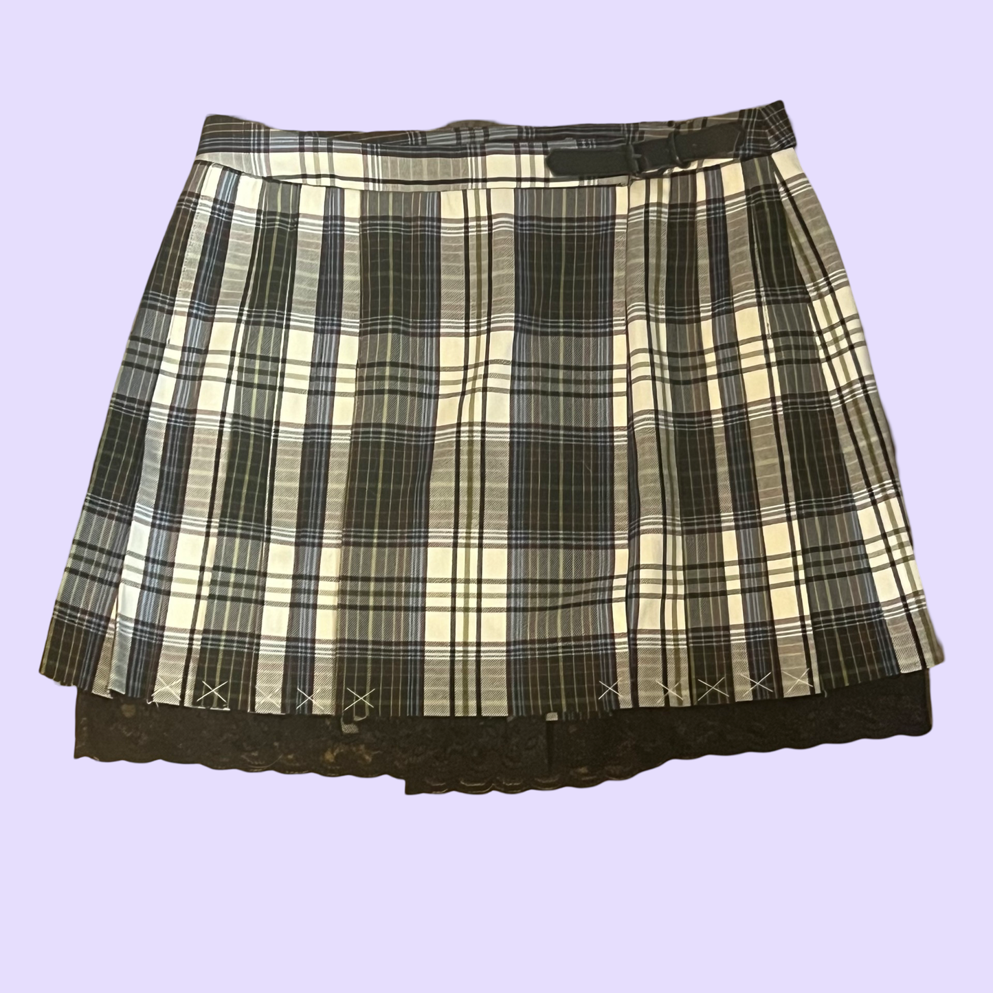Ideology vintage early 2000s mini skirt size 6