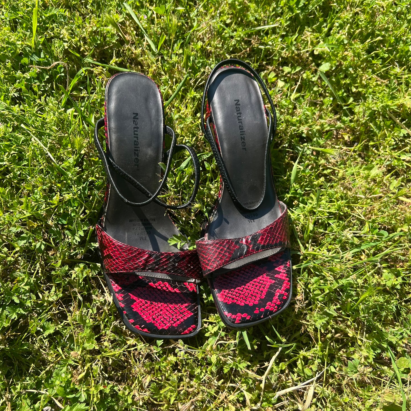 Naturalizer faux snake skin red vintage 90s style heels size 8