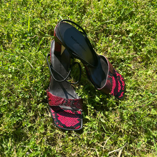 Naturalizer faux snake skin red vintage 90s style heels size 8