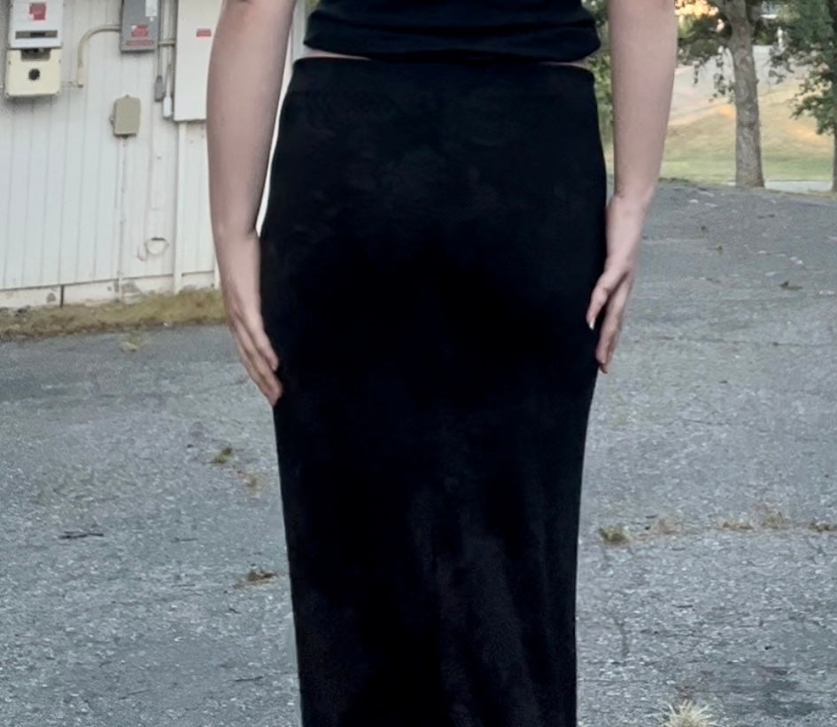 Essex vintage rose black whimsigoth maxi skirt size large