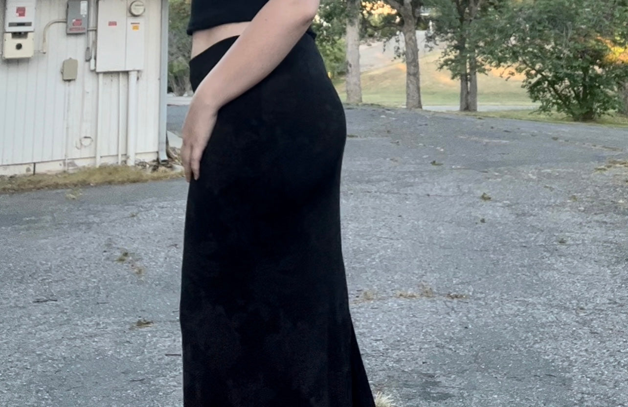 Essex vintage rose black whimsigoth maxi skirt size large