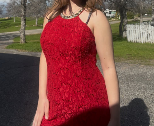 La scala USA vintage early 2000s formal prom red lace classy maxi long halter dress size XL