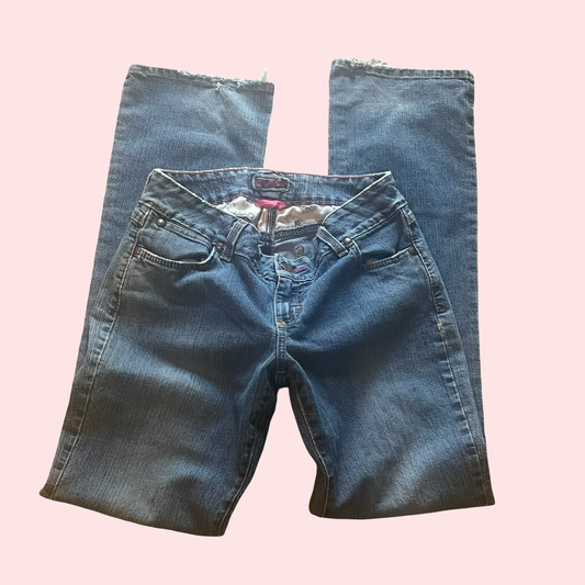 Wrangler vintage early 2000s low rise bootcut y2k jeans