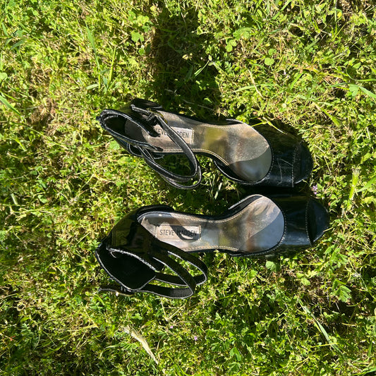 Steve madden stiletto heels size 8