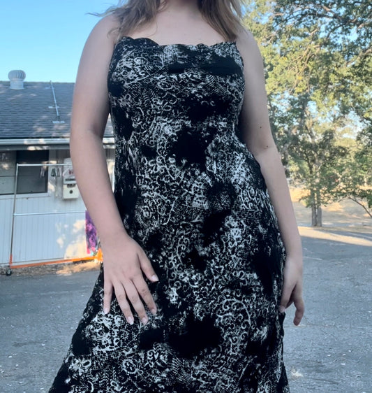 Lily early 2000s y2k diagonal whimsygoth fairy core dress size large