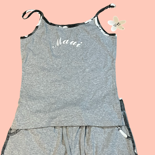 NWT island design collection Maui Hawaii set