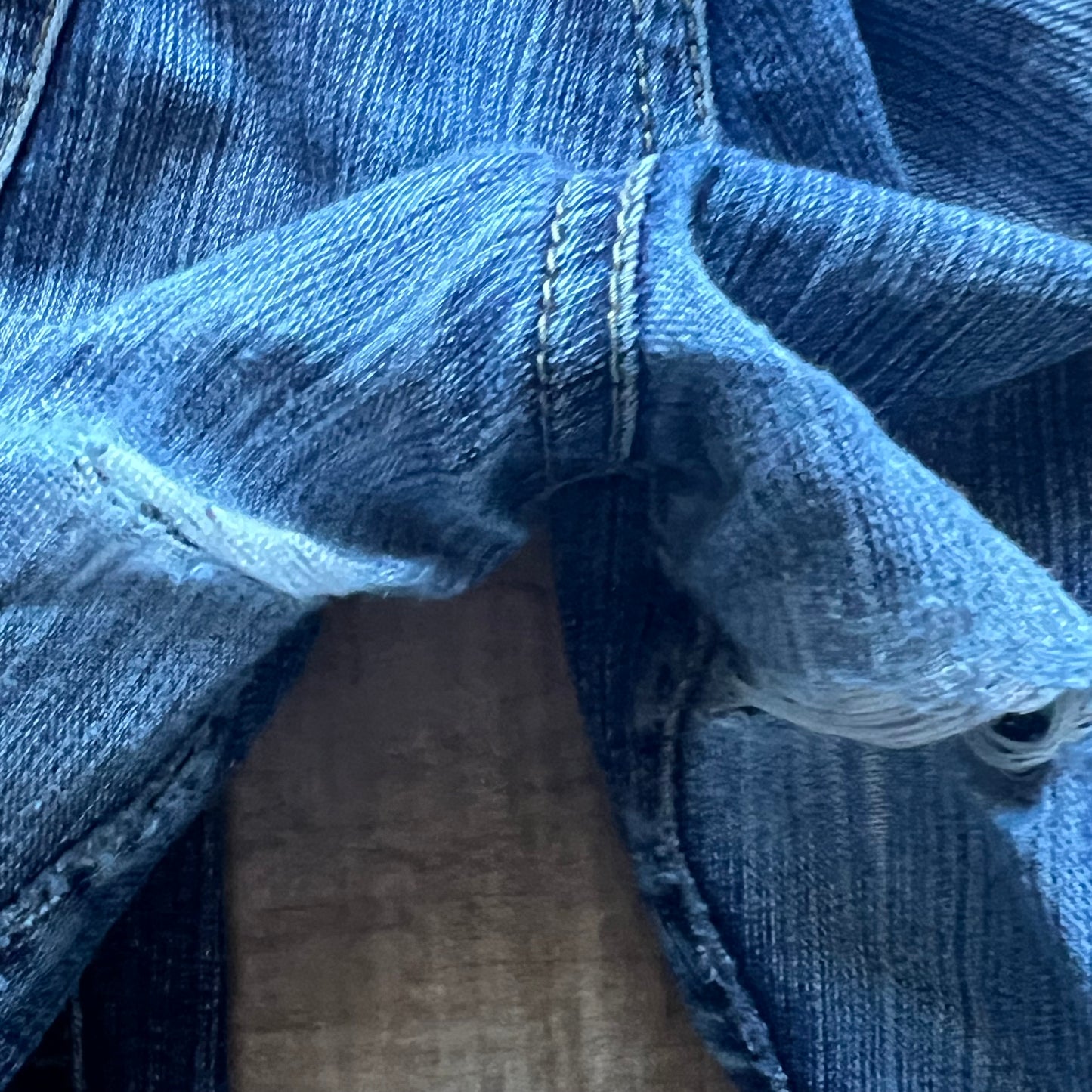 Q.C.X.Z y2k early 2000s low waisted flare jeans size 27