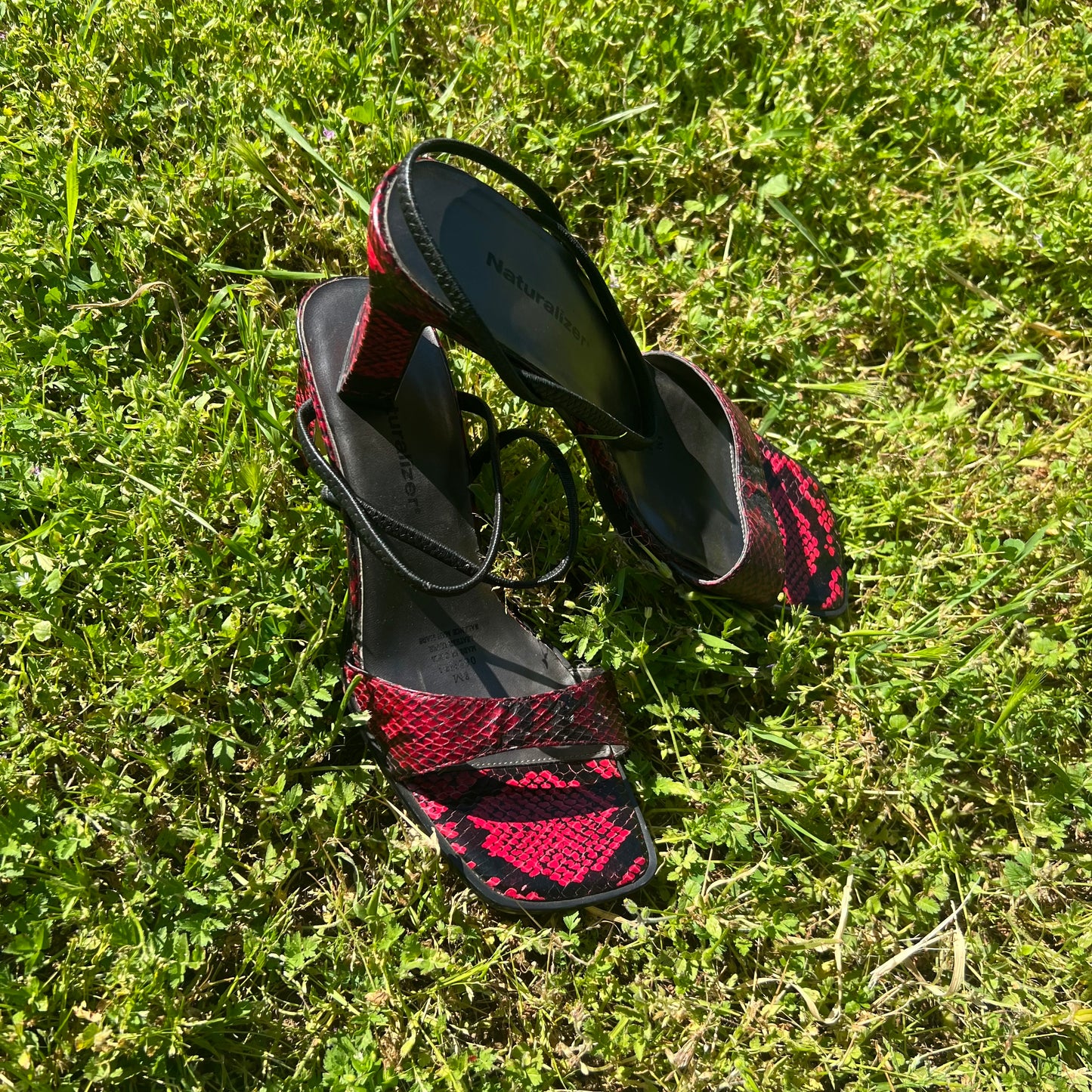 Naturalizer faux snake skin red vintage 90s style heels size 8