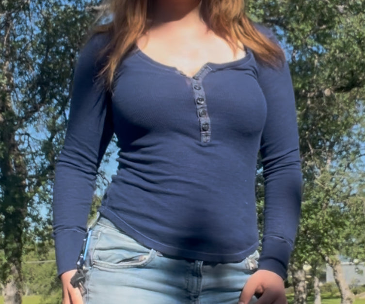 Aerie early 2000s y2k Bella swan Henley long sleeve top size XXL