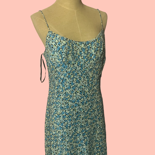 Express early 2000s girly blue dress size 7/8
