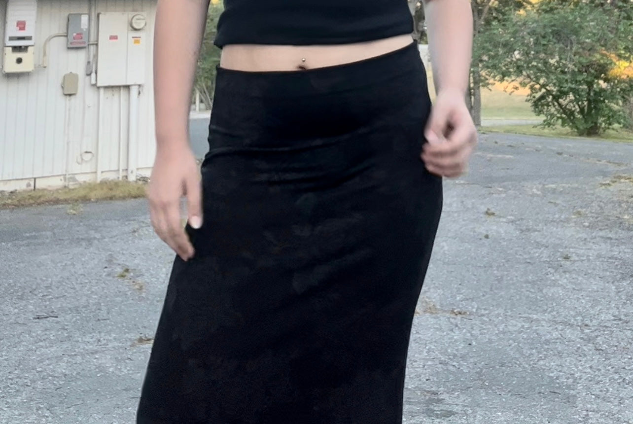 Essex vintage rose black whimsigoth maxi skirt size large