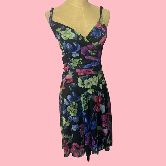 Ruby vintage early 2000s floral spring midi dress size small