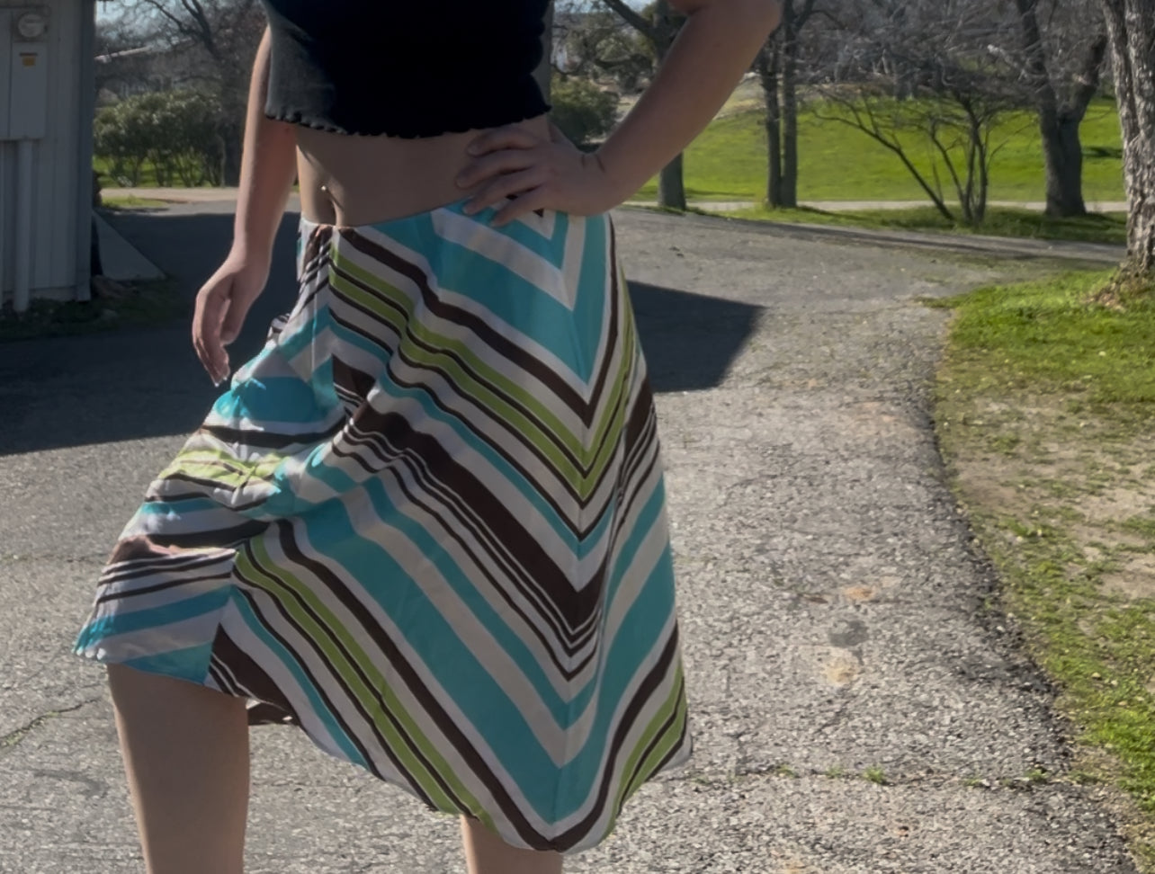 Apostrophe vintage early 2000s y2k coconut girl girly festival boho midi skirt size 14