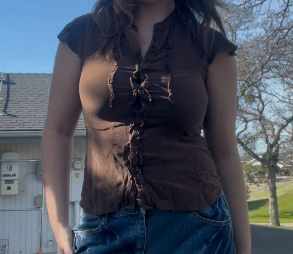 Early 2000s Apt.9 ruffle blouse size medium