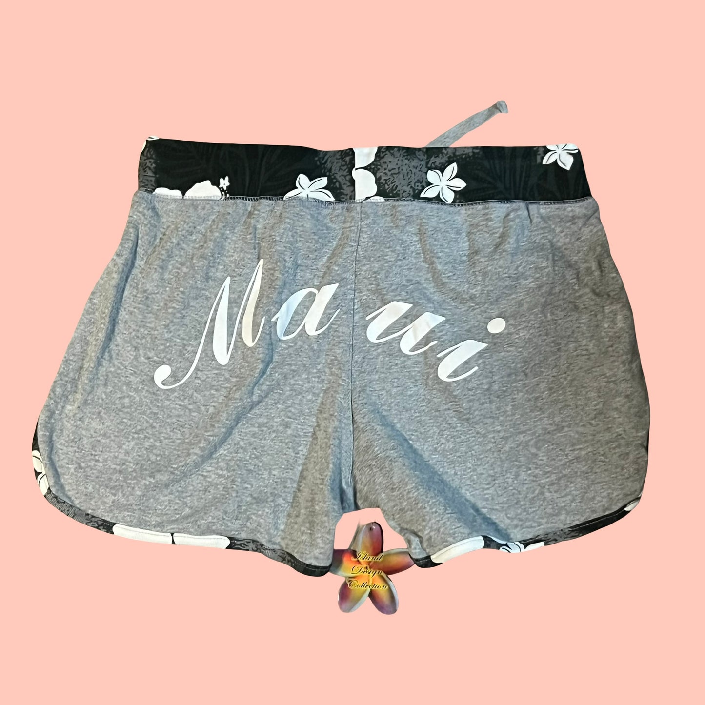 NWT island design collection Maui Hawaii set