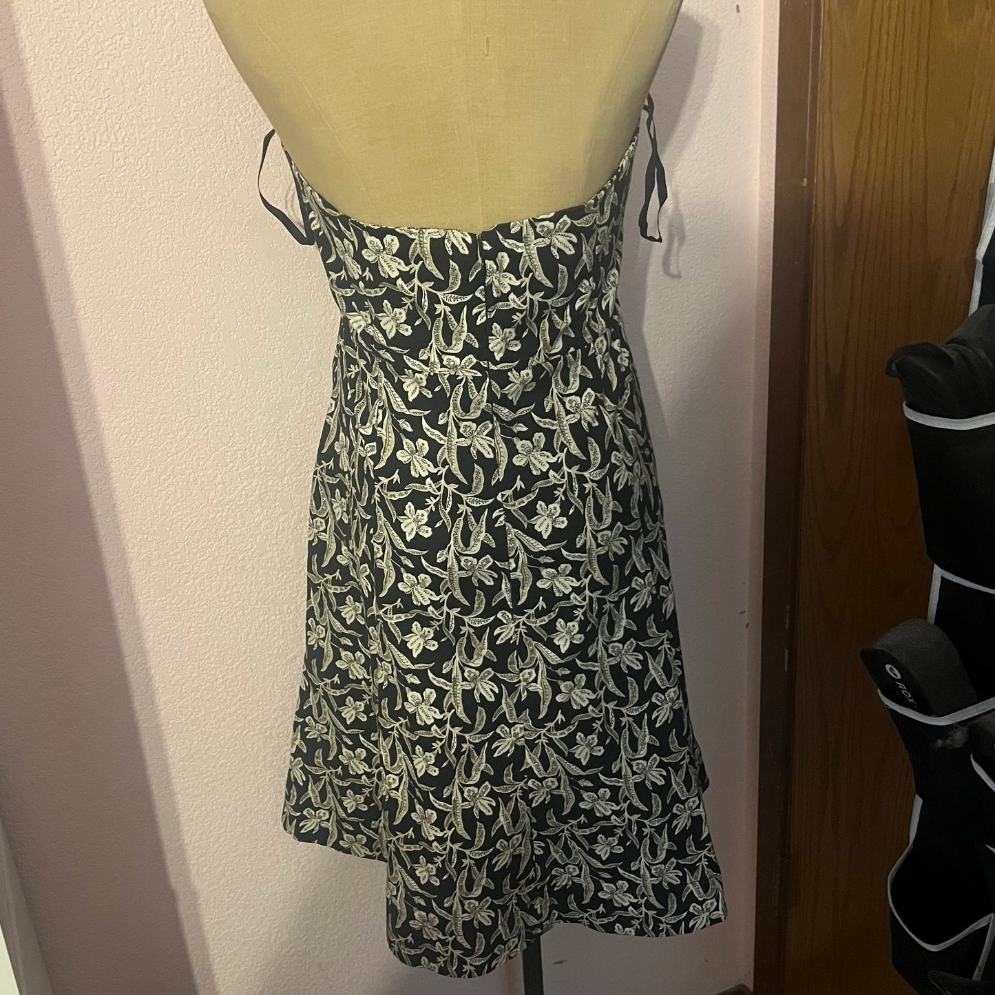 Gap floral mini dress size 8