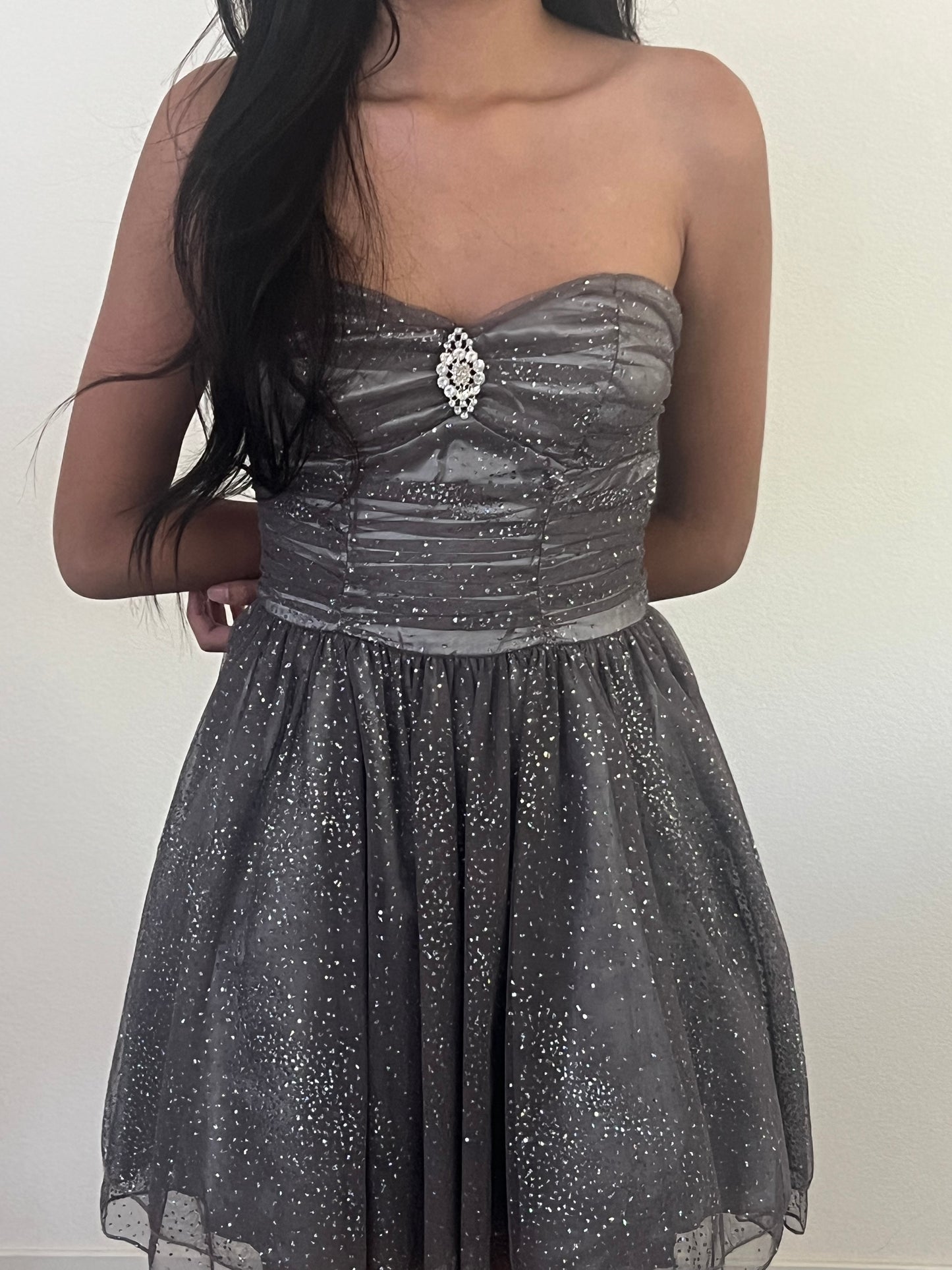 Speechless sparkly grey short prom dress size 3