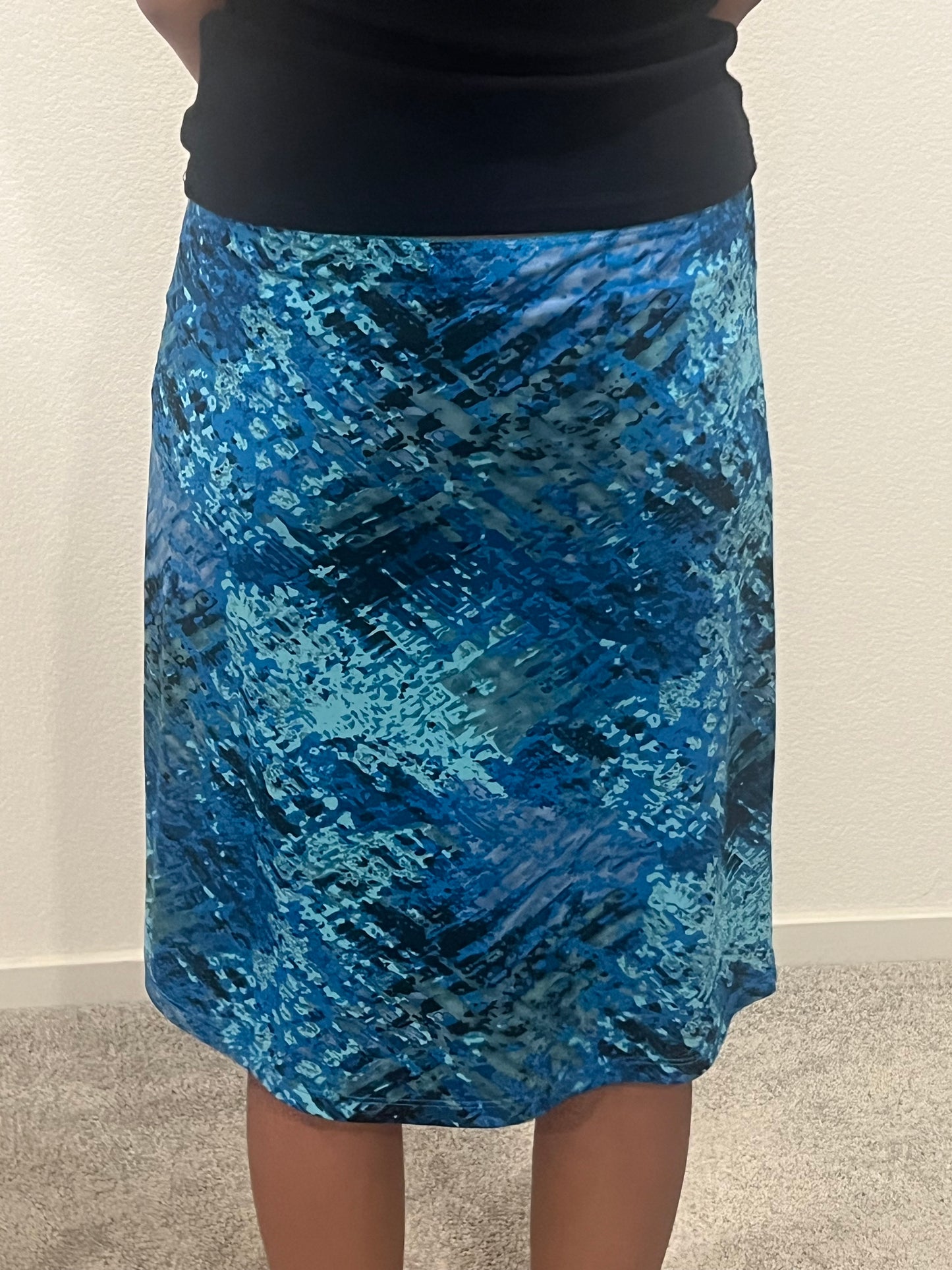 Paris blues blue midi skirt size medium