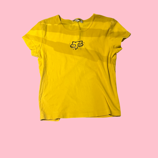 Fox girl y2k early 2000s racing yellow baby tee size large
