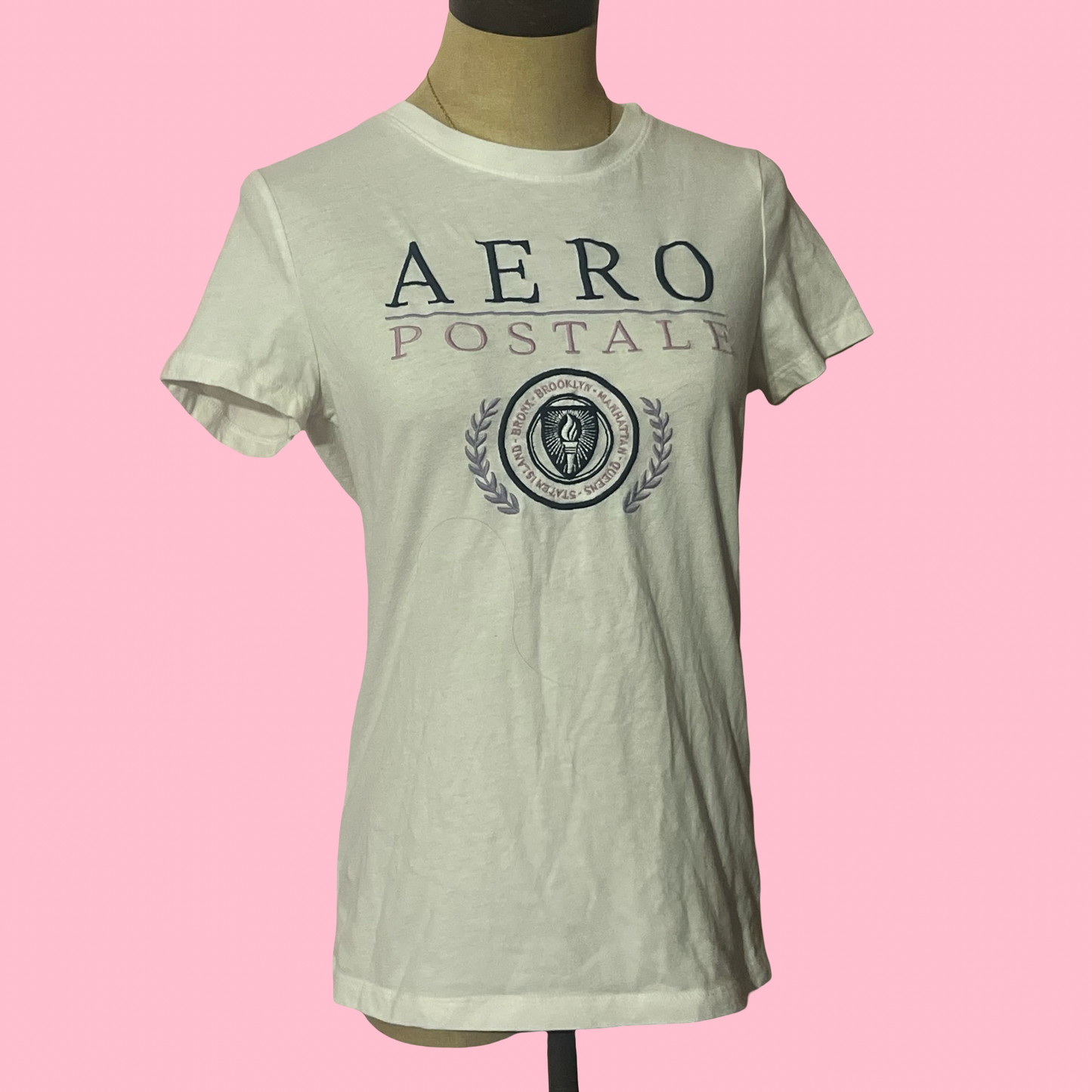 Aeropostale white graphic tee summer preppy baby tee tshirt size large