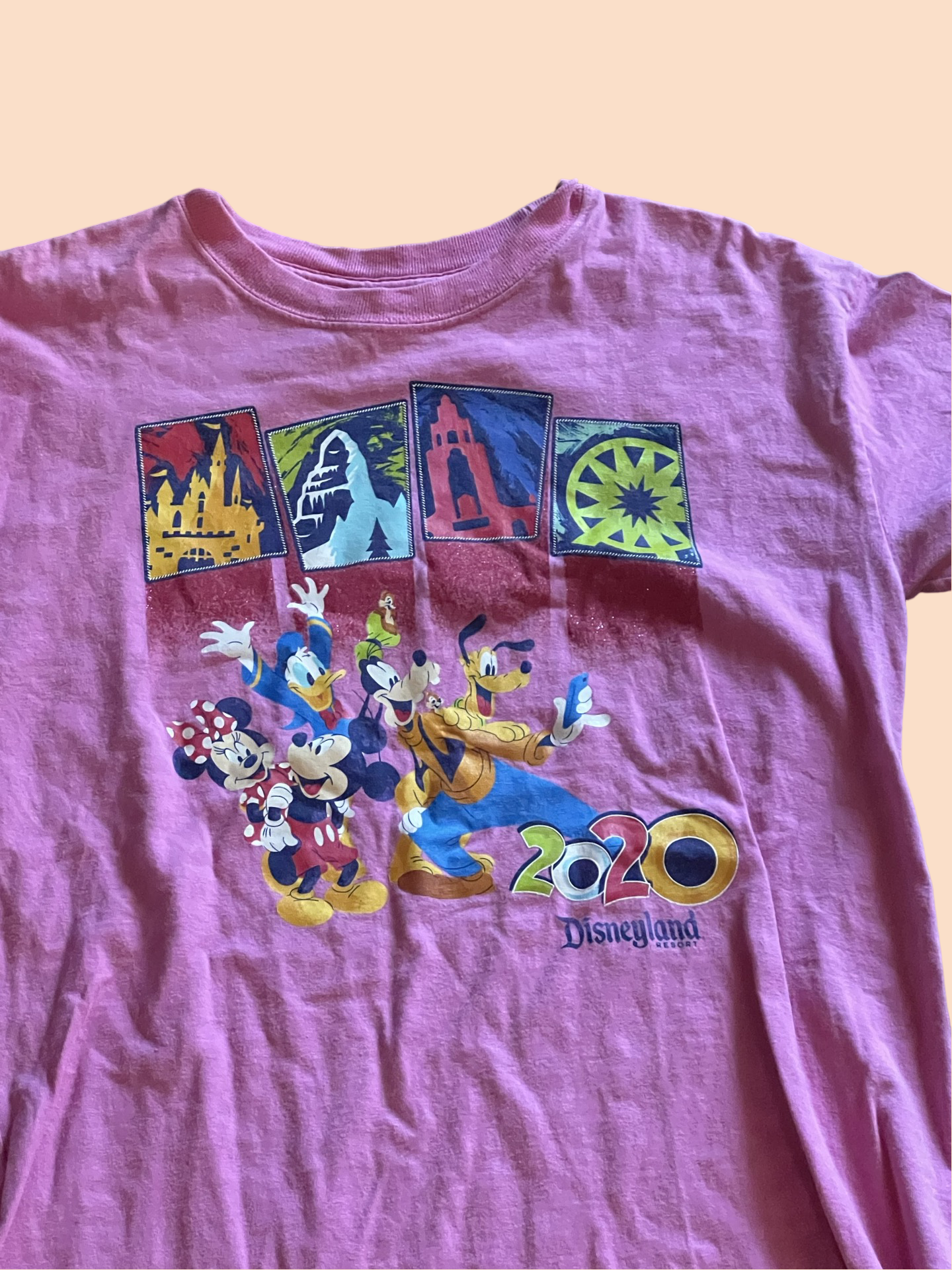 Disneyland parks 2020 pink t-shirt size XL