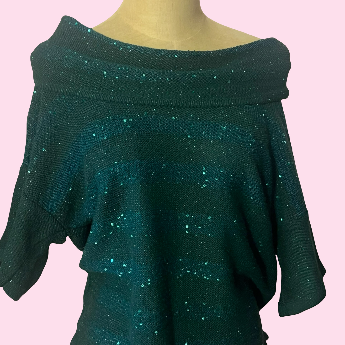 New Directions Sparkle Knit Top – Emerald Green
Size Small