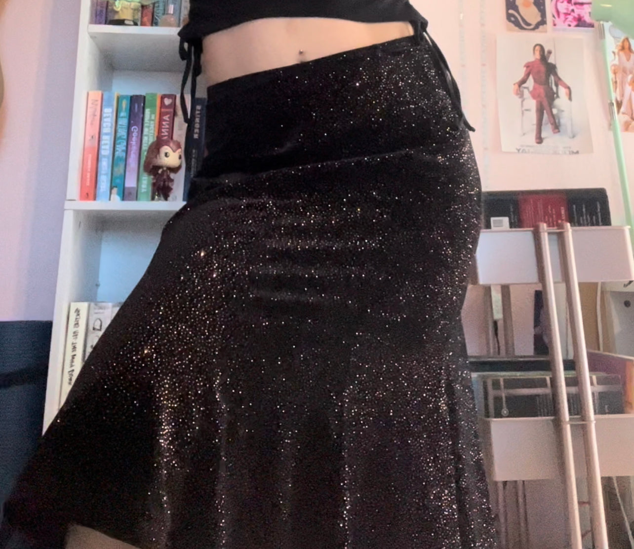 Notations vintage 90s style sparkly midi skirt size large