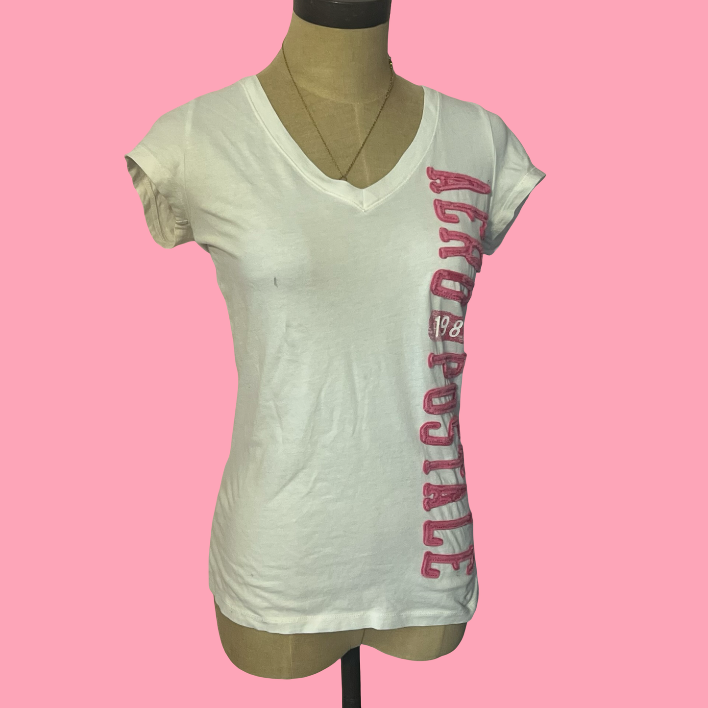 Vintage early 2000s y2k Aeropostale preppy baby tee tshirt size medium