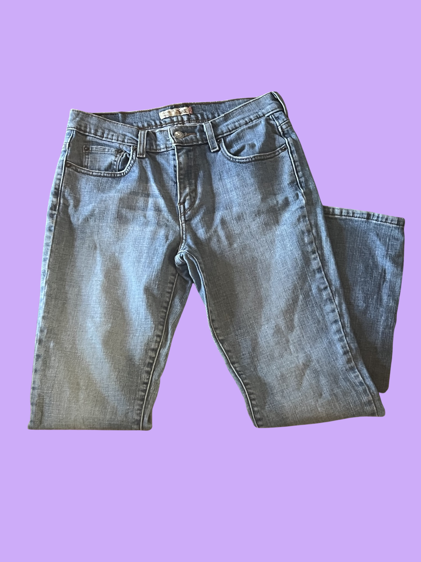 Levi’s jeans size 4 short