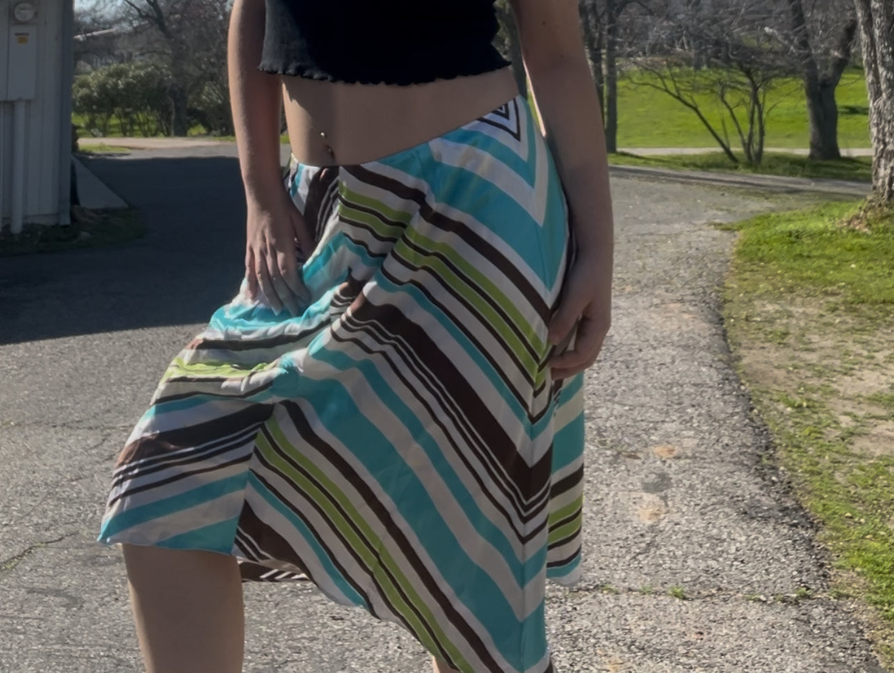 Apostrophe vintage early 2000s y2k coconut girl girly festival boho midi skirt size 14