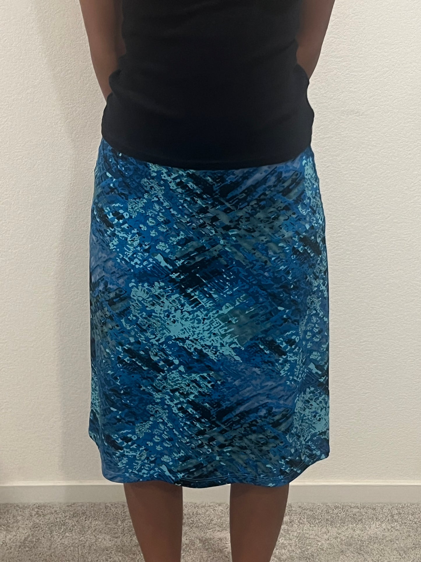 Paris blues blue midi skirt size medium