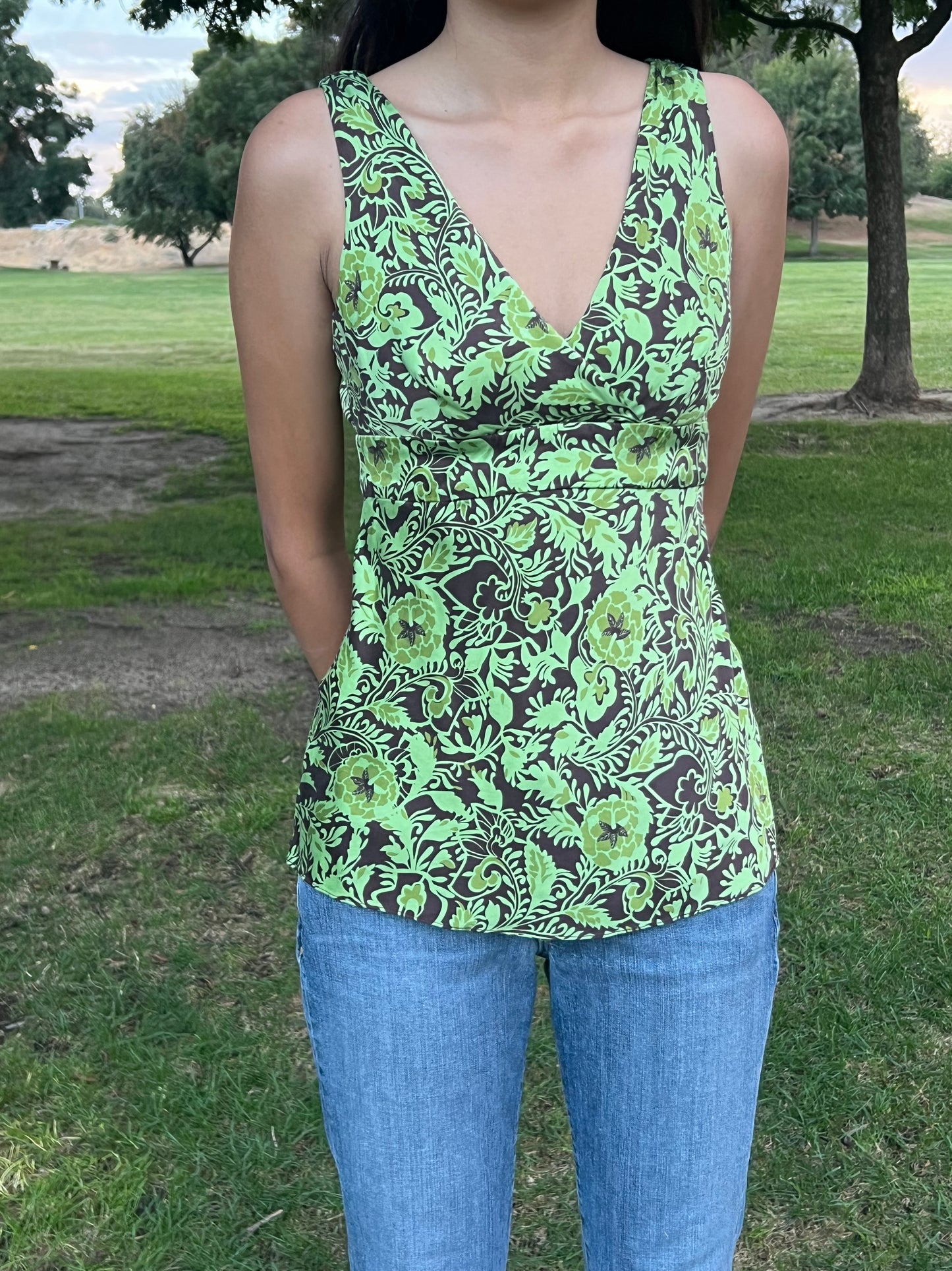 Inc green early 2000s top size 2