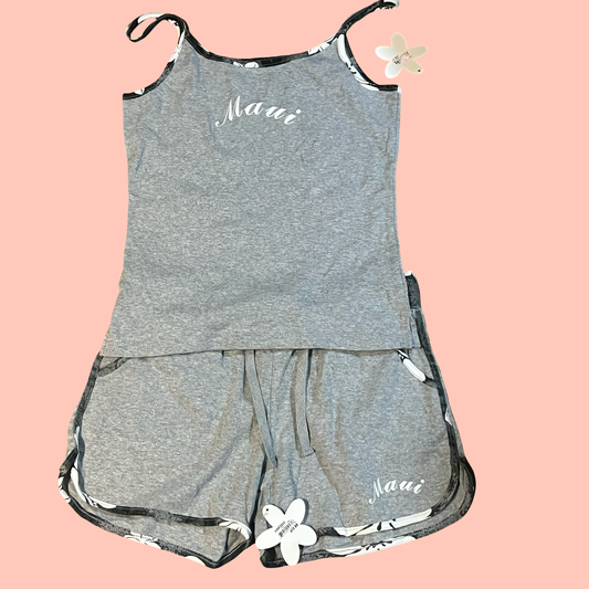 NWT island design collection Maui Hawaii set