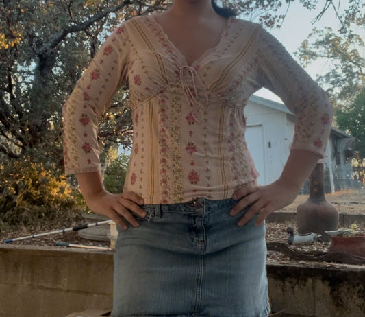 Vintage no boundaries cottage core fairy floral girly 3/4 sleeve top