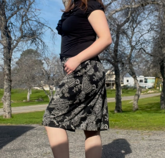 Max studio grunge goth fairycore vintage midi skirt size large