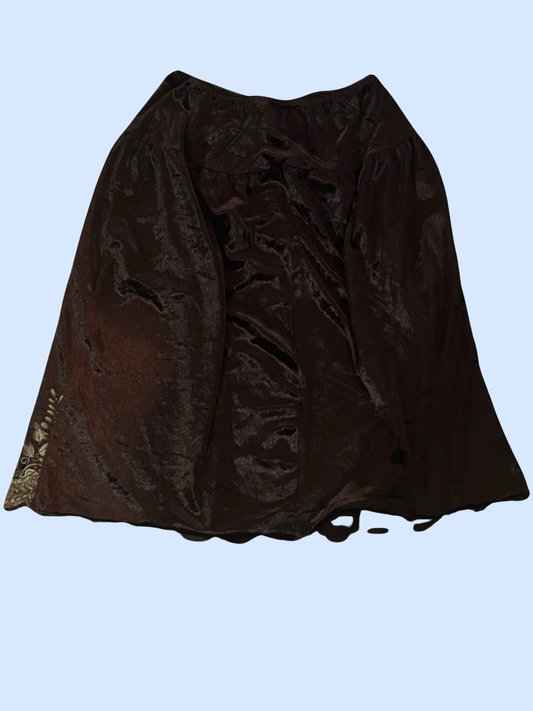 IZ Byer California brown velvet midi fall skirt size large 
Runs small/ waistline is stretchy