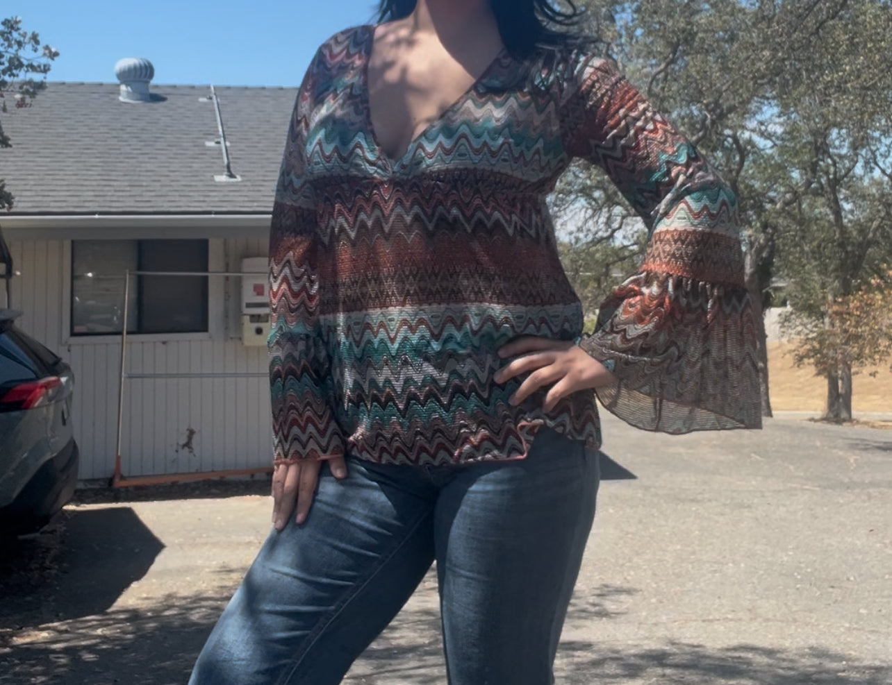 Rue 21 vintage early 2000s Y2K sheer boho bell shaped long sleeve top size XL