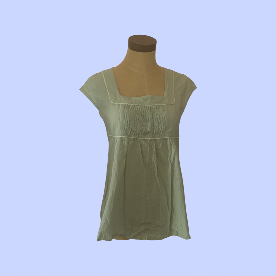 Green early 2000s top size small