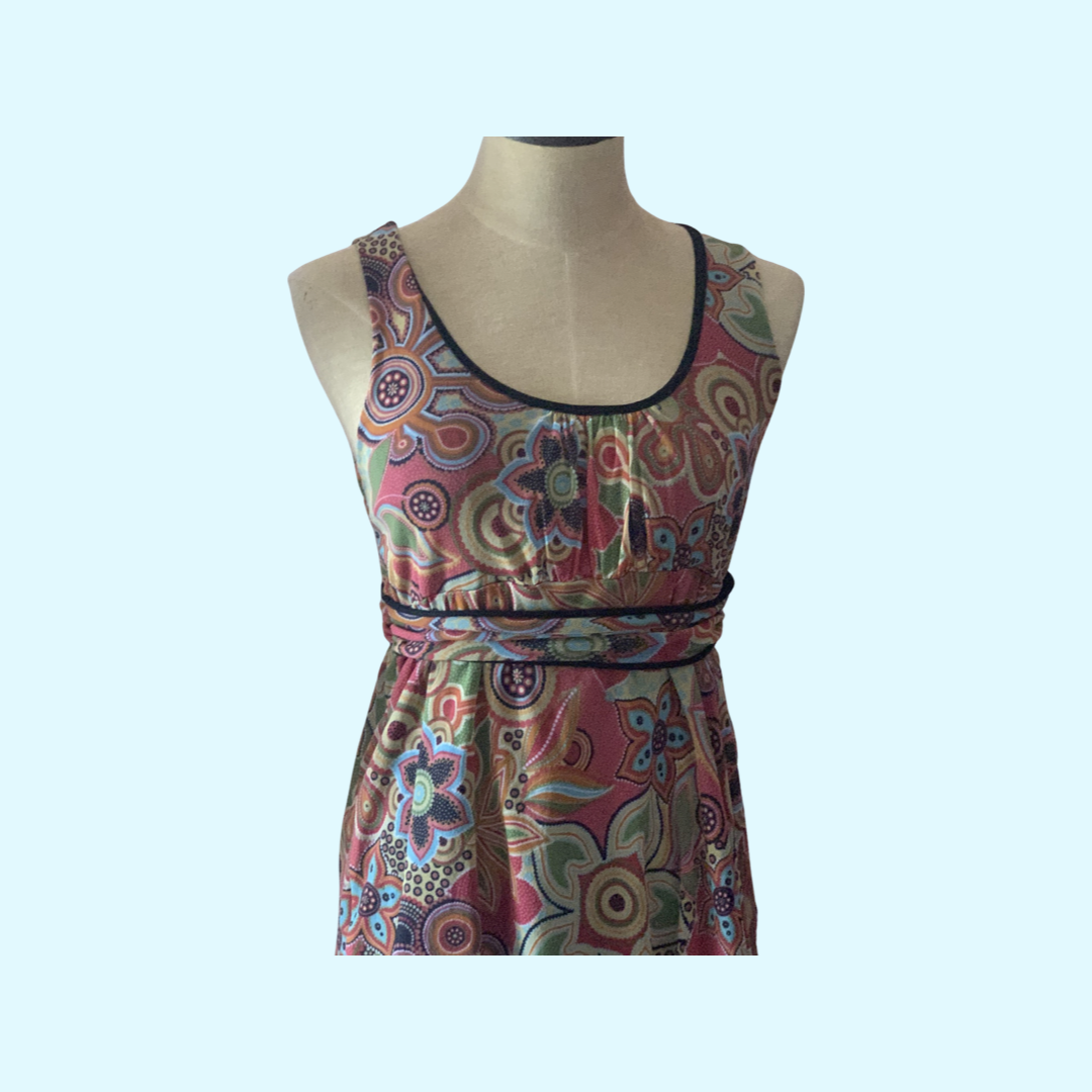 Floral tank top size petite medium