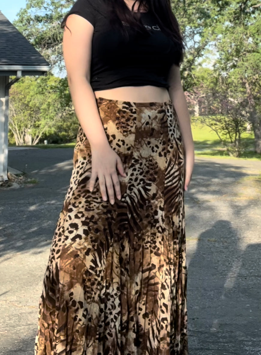 Animal print early 2000s maxi skirt size large